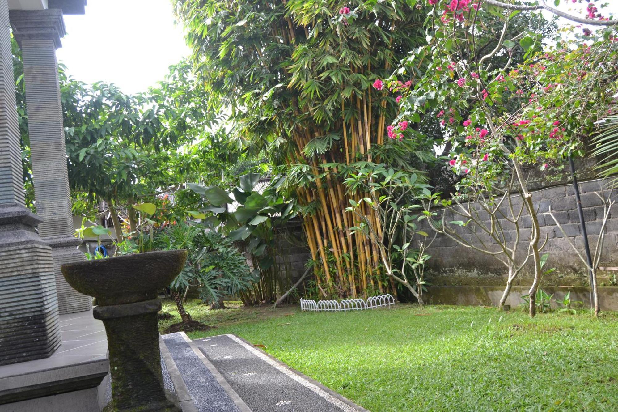 Sakha House Hotel Ubud  Bagian luar foto